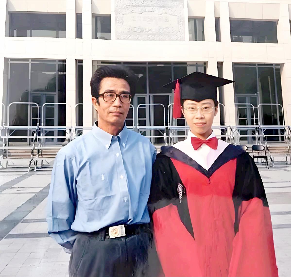 开云入口-蒙曼感叹:这辈子也结不了婚!有两个原因:一是岁数,二是长相