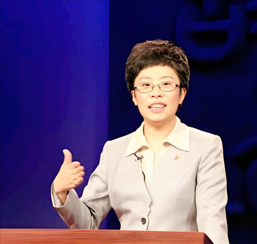 开云入口-蒙曼感叹:这辈子也结不了婚!有两个原因:一是岁数,二是长相