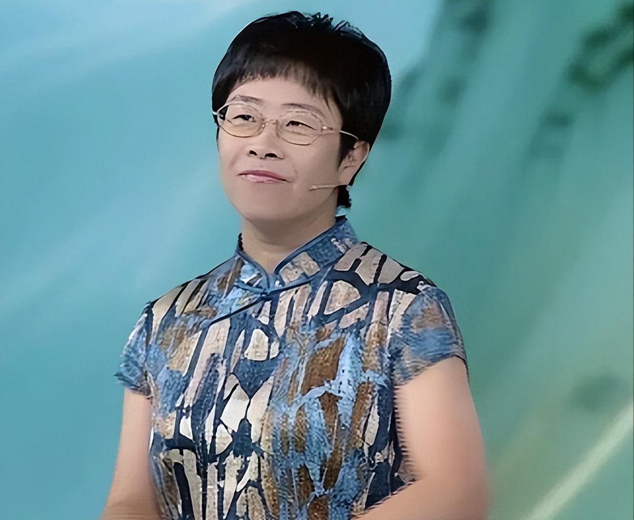 开云入口-蒙曼感叹:这辈子也结不了婚!有两个原因:一是岁数,二是长相