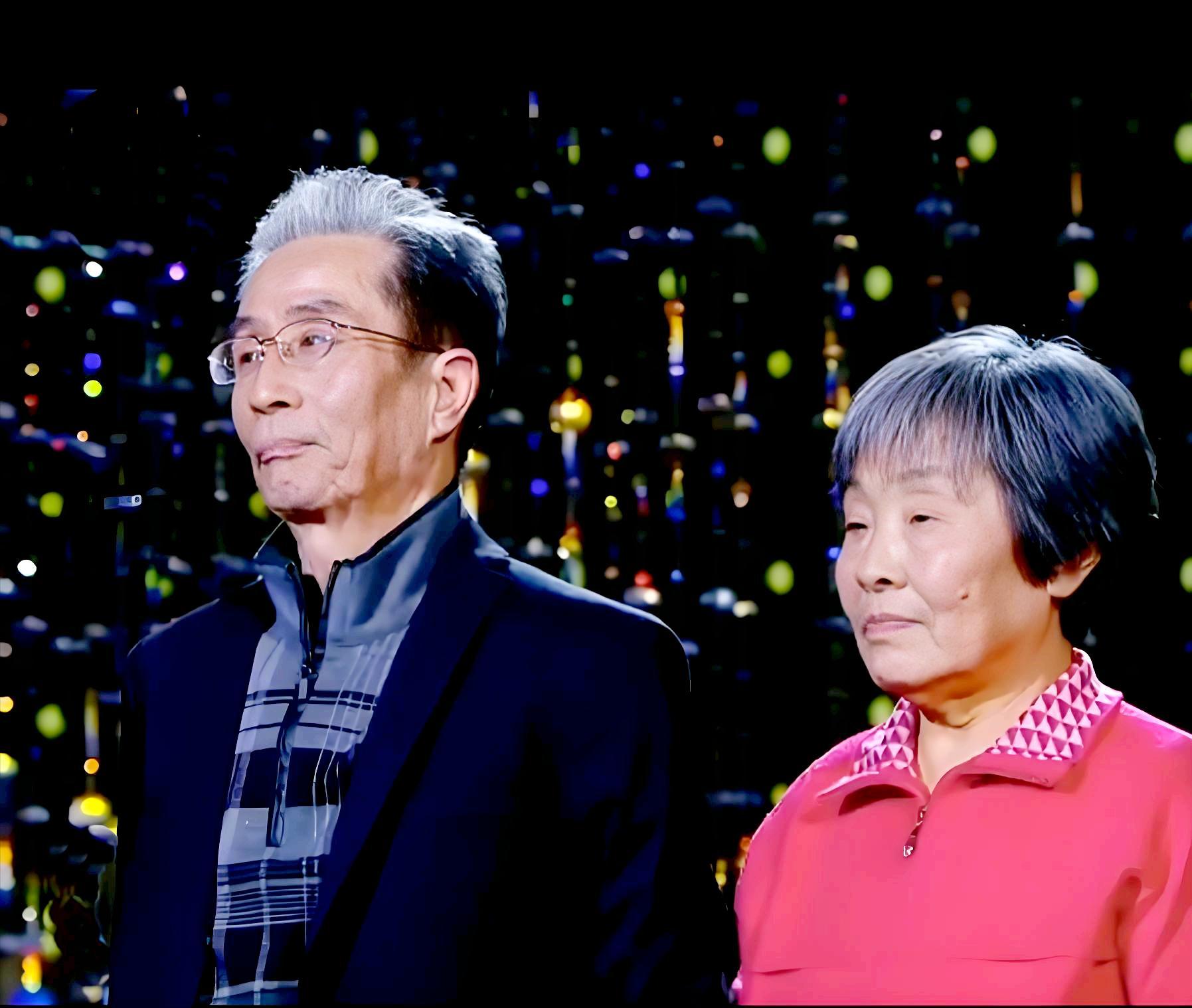 开云入口-蒙曼感叹:这辈子也结不了婚!有两个原因:一是岁数,二是长相