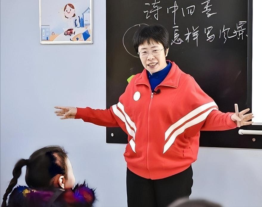 开云入口-蒙曼感叹:这辈子也结不了婚!有两个原因:一是岁数,二是长相